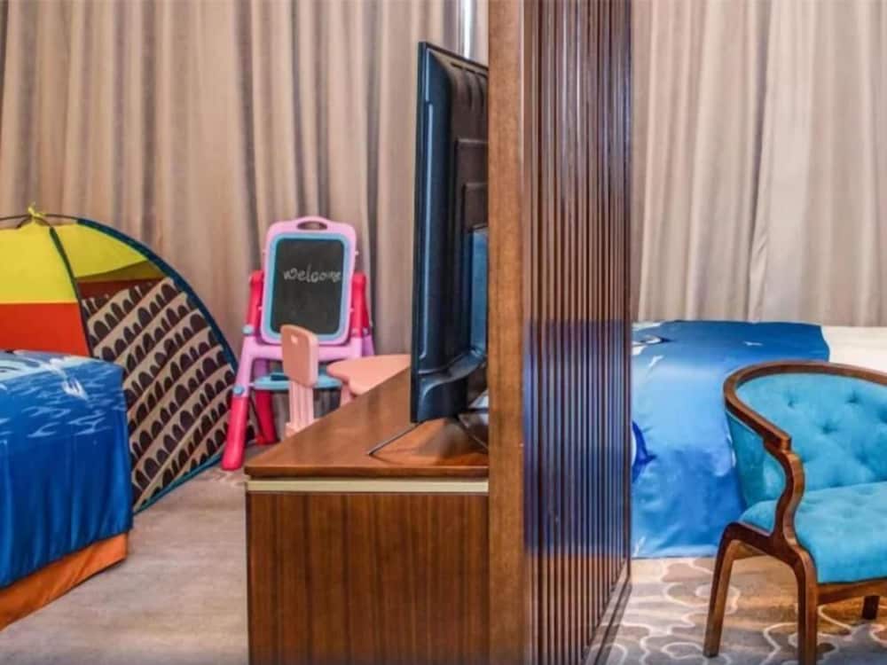 Junluxe Meizhou Island Iecc 6/43