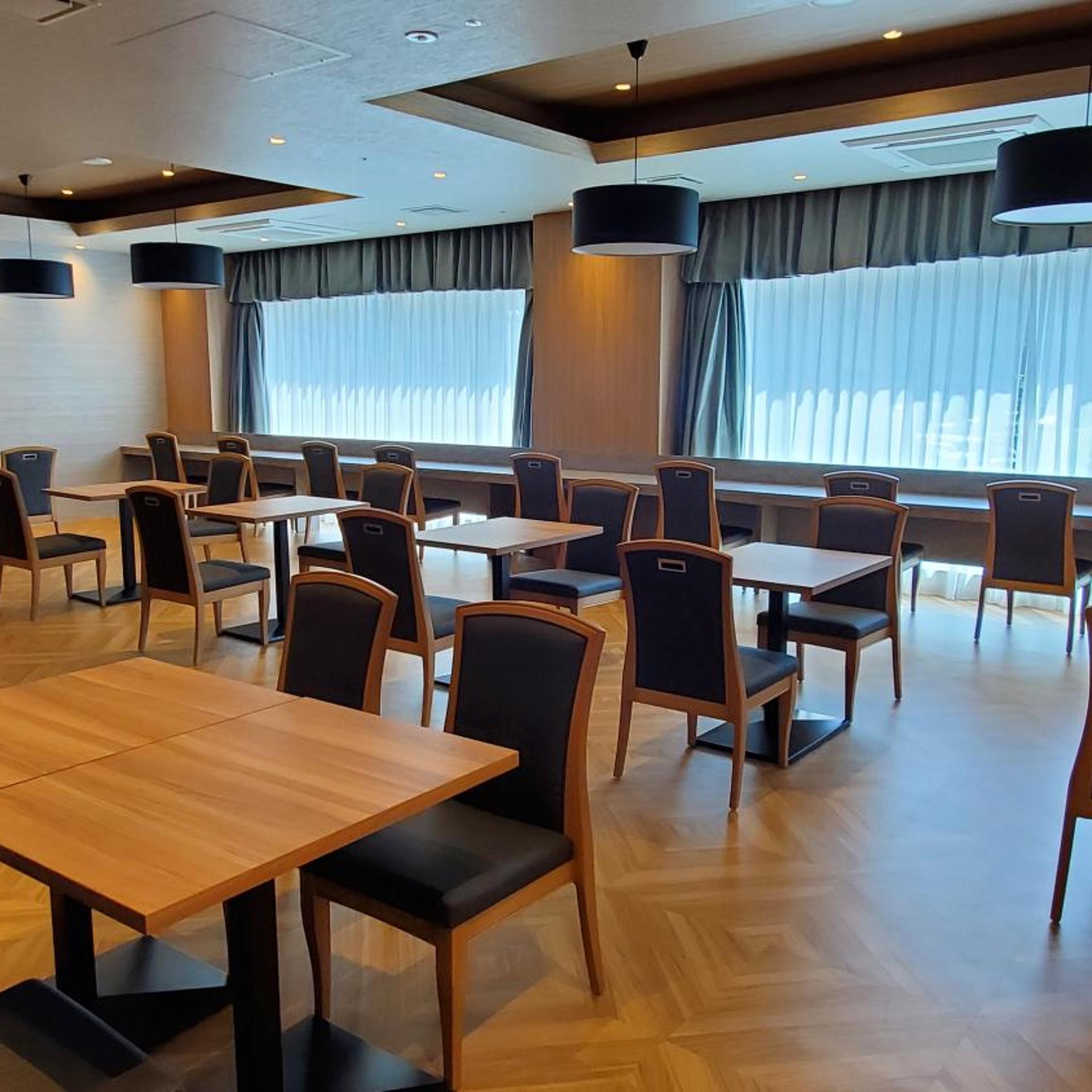 Kochi Pacific Hotel 40/52
