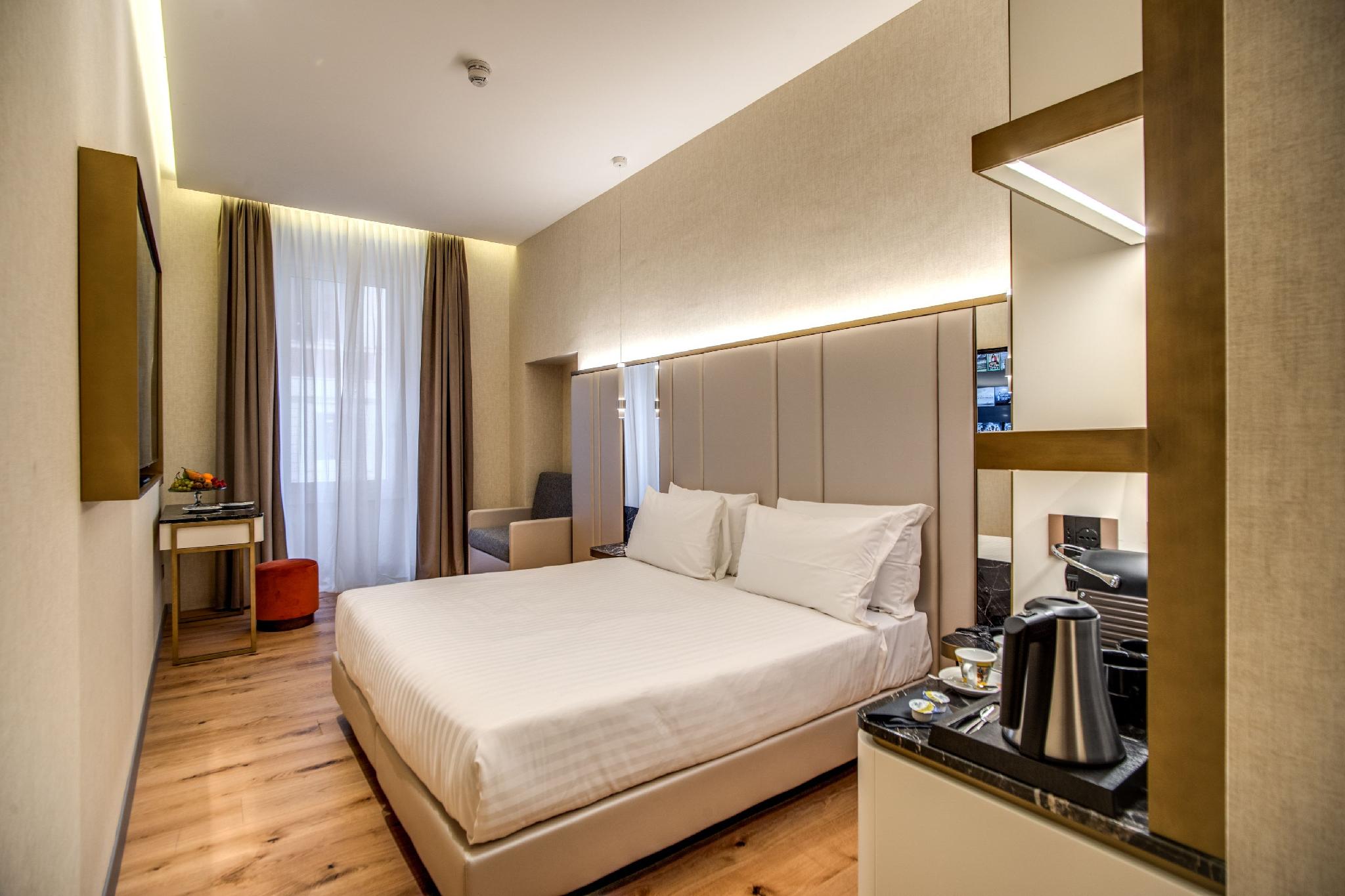 ROYAL, DOUBLE BED