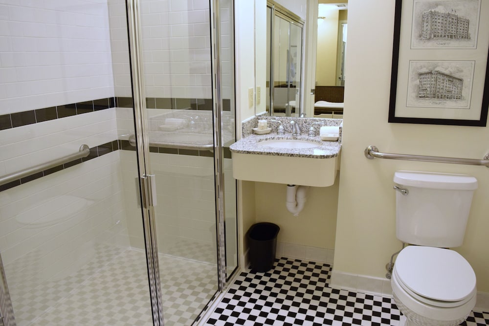 O Henry Hotel 25/70