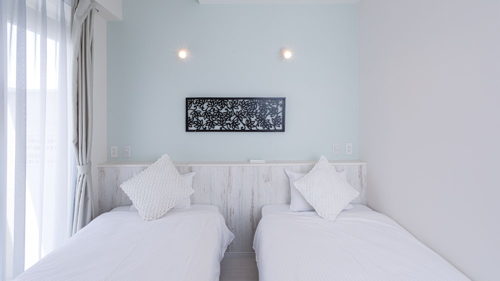Living Inn Asahibashiekimae Premier 28/60