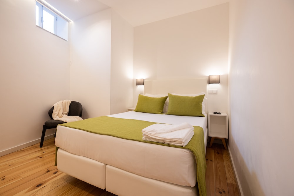 ECONOMY, DOUBLE BED