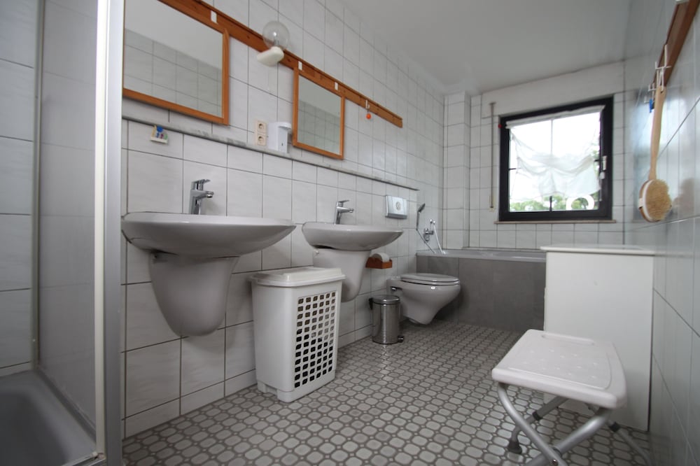 B&B Am See - Privatzimmer 31/34