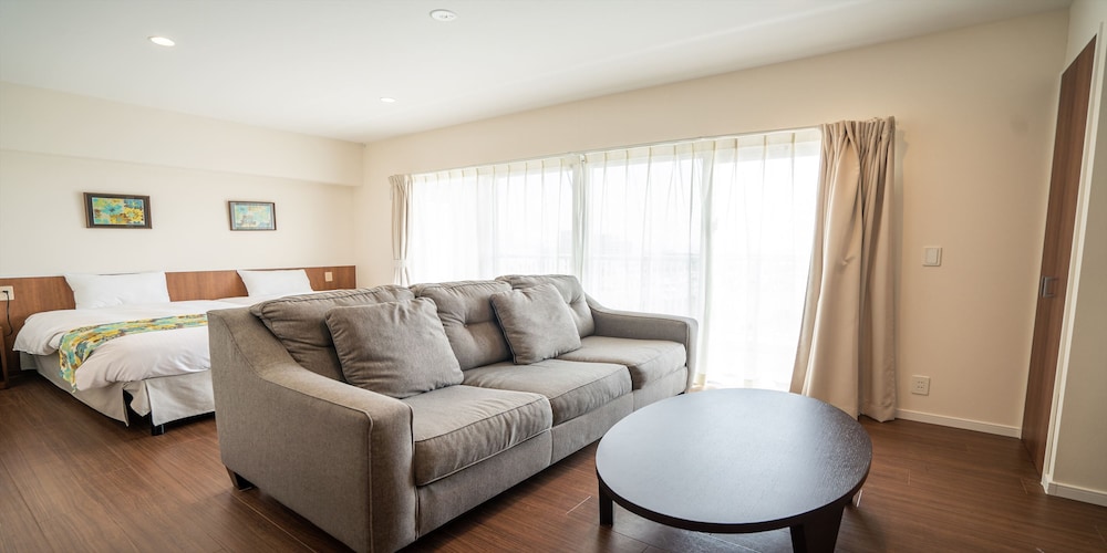Seaside Condominium Rana Chatan 54/73