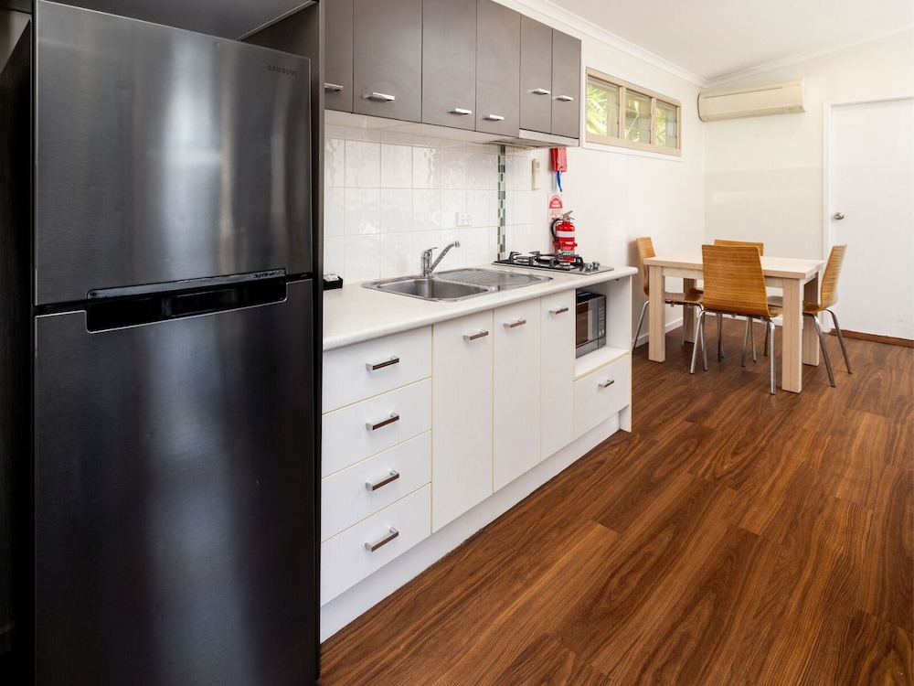 Nrma Sydney Lakeside Holiday Park 9/50