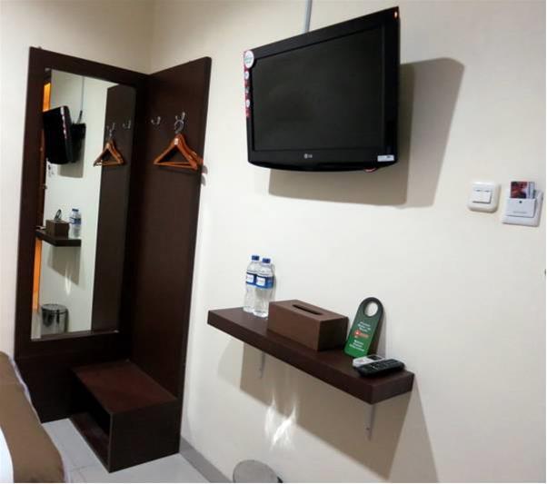 Vindhika Hotel 8/26