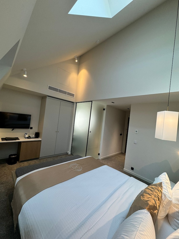 OPO Hotel 15/50