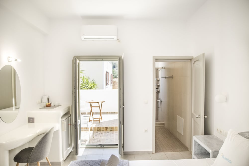 Villa Galinia 35/39