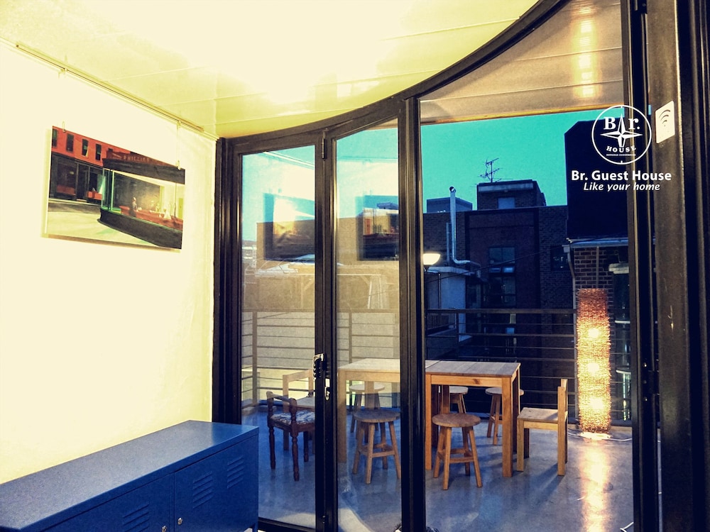 Br. Guesthouse Hongdae 7/41