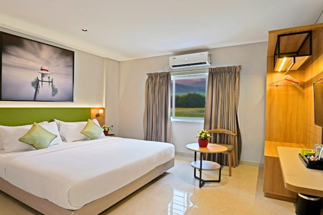 Click Hotel Biz Bangalore 10/15
