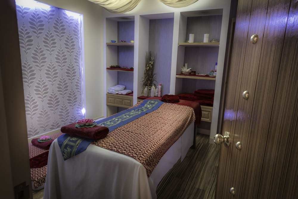 Golden Tulip Bahrain 39/78