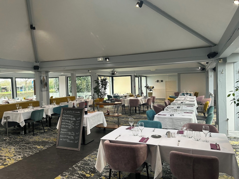 HOTEL LE CLOS DEAUVILLE SAINT-GATIEN 46/57