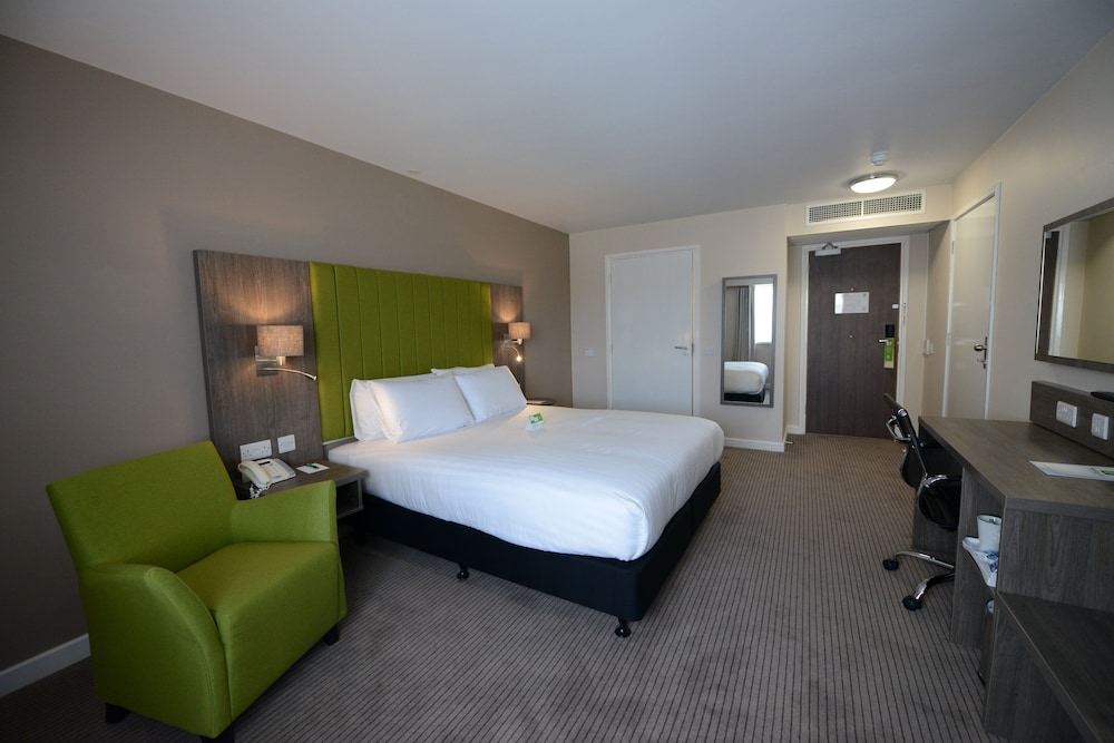 Holiday Inn Wolverhampton - Racecourse By IHG 10/49