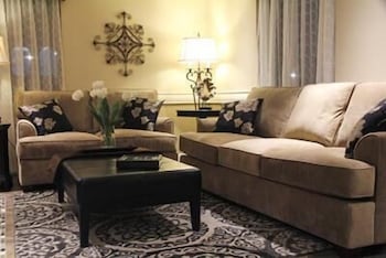 Grand View Inn and Suites 33/42