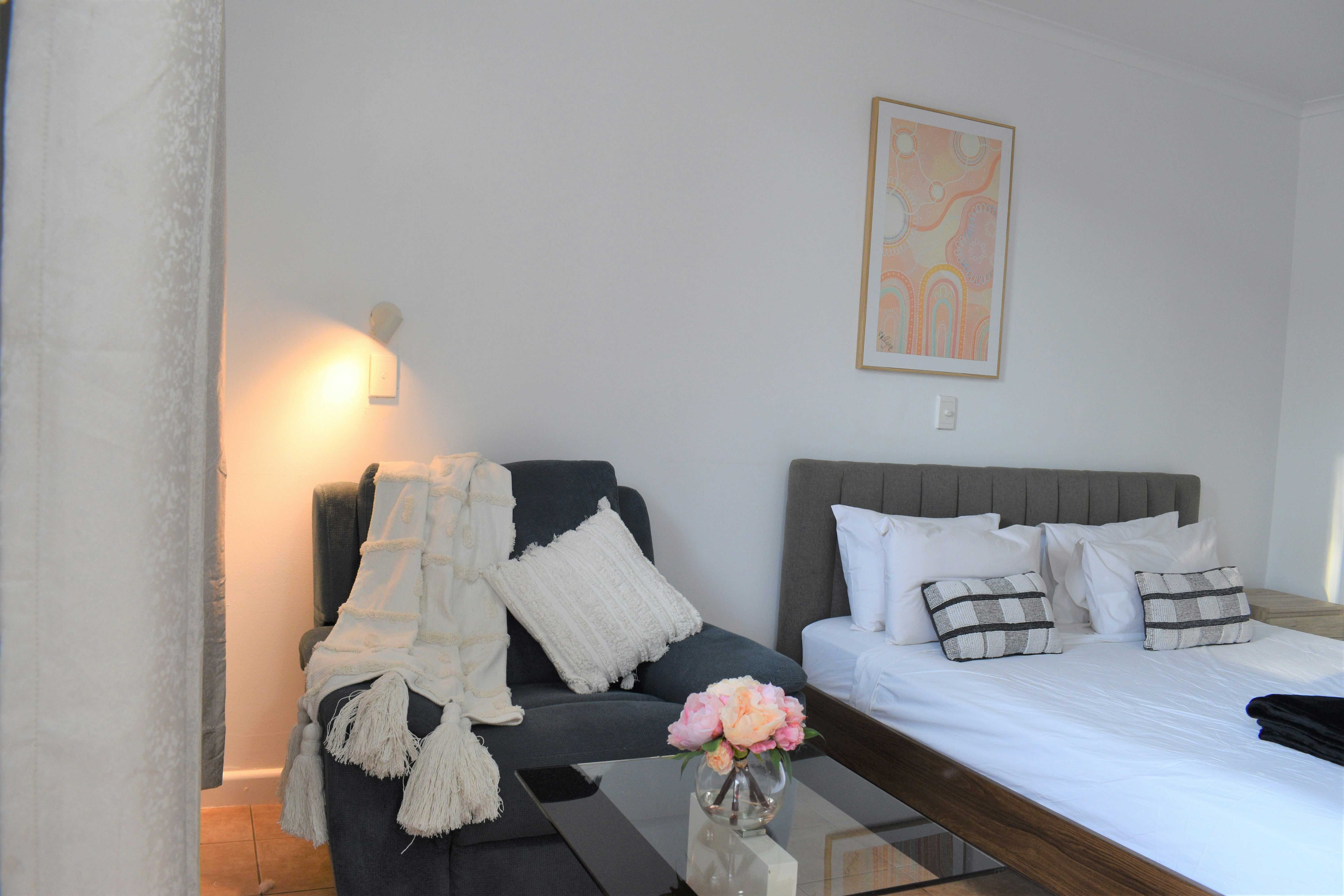 Palm Court Budget Motel Backpackers 18/43