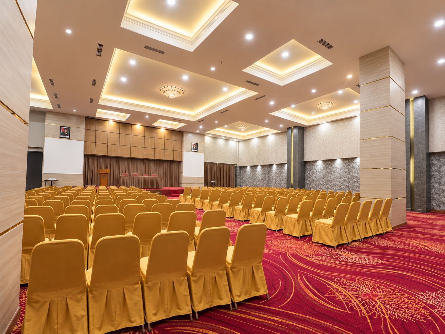 Hotel Grand Antares 45/50