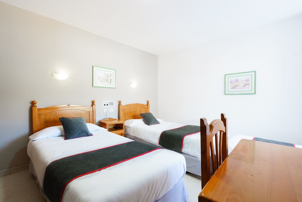 Hotel Costa Andaluza 8/48