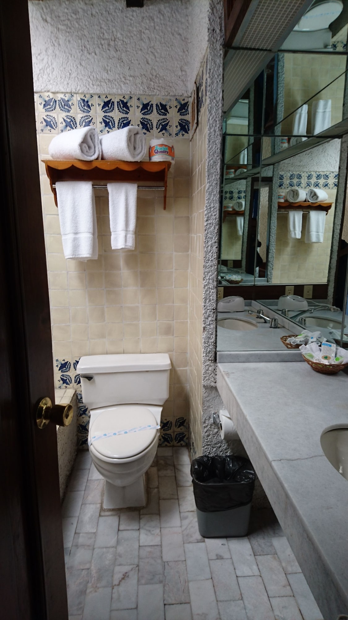1 BEDROOM, SUITE, OCEAN VIEW