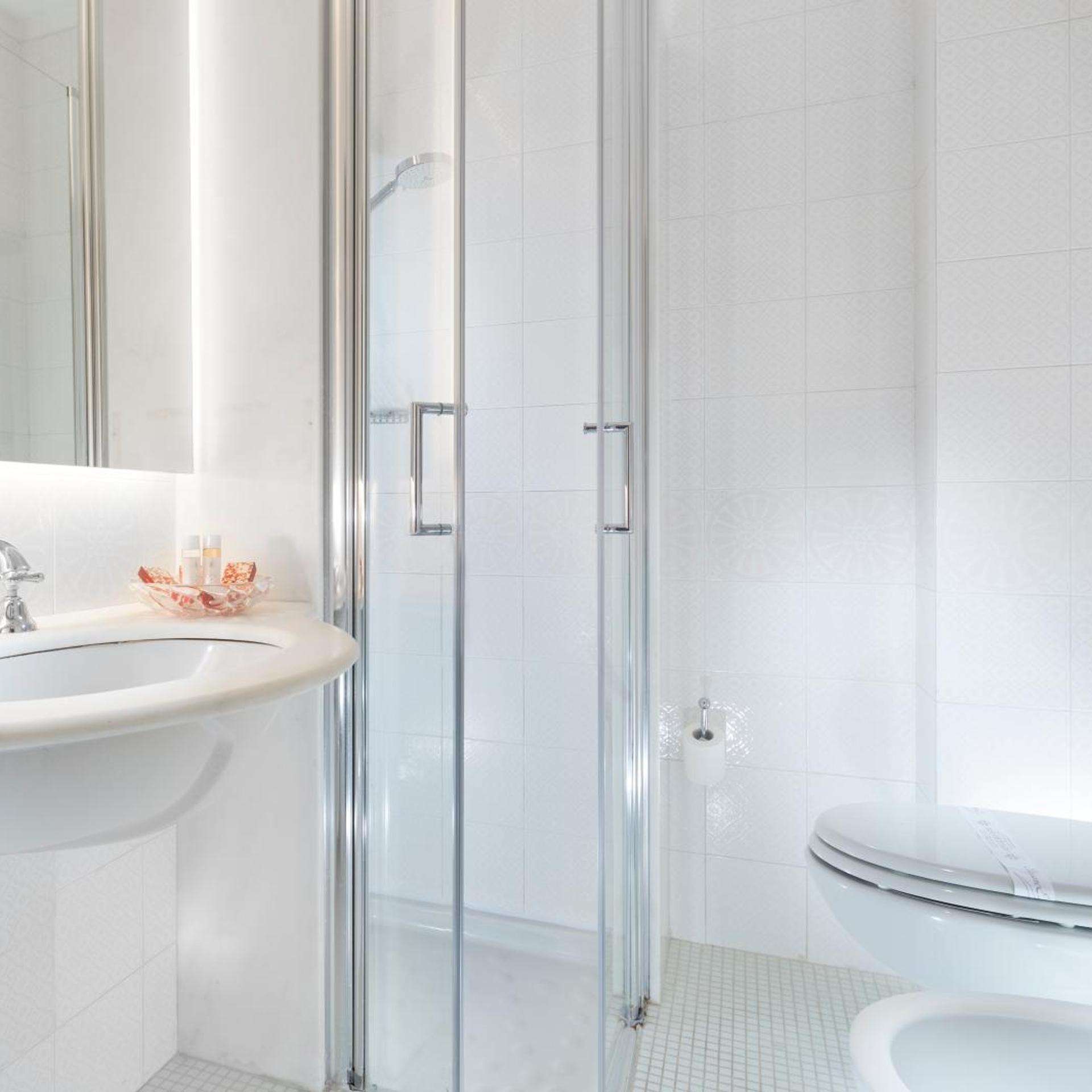 غرفة ثلاثية بشرفة، Hotel Milton Rimini 5/6