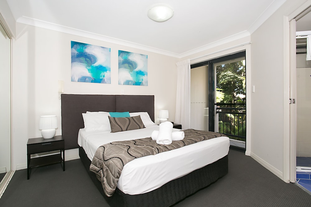 1 BEDROOM, APARTMENT