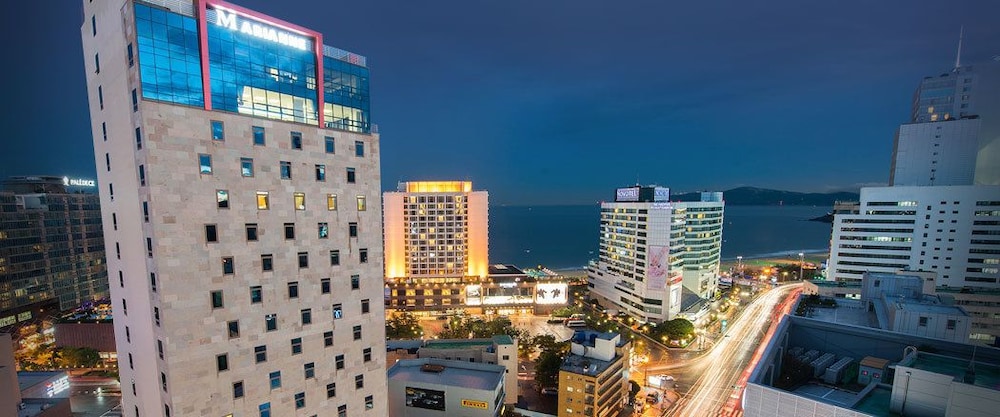 Marianne Hotel 4/40