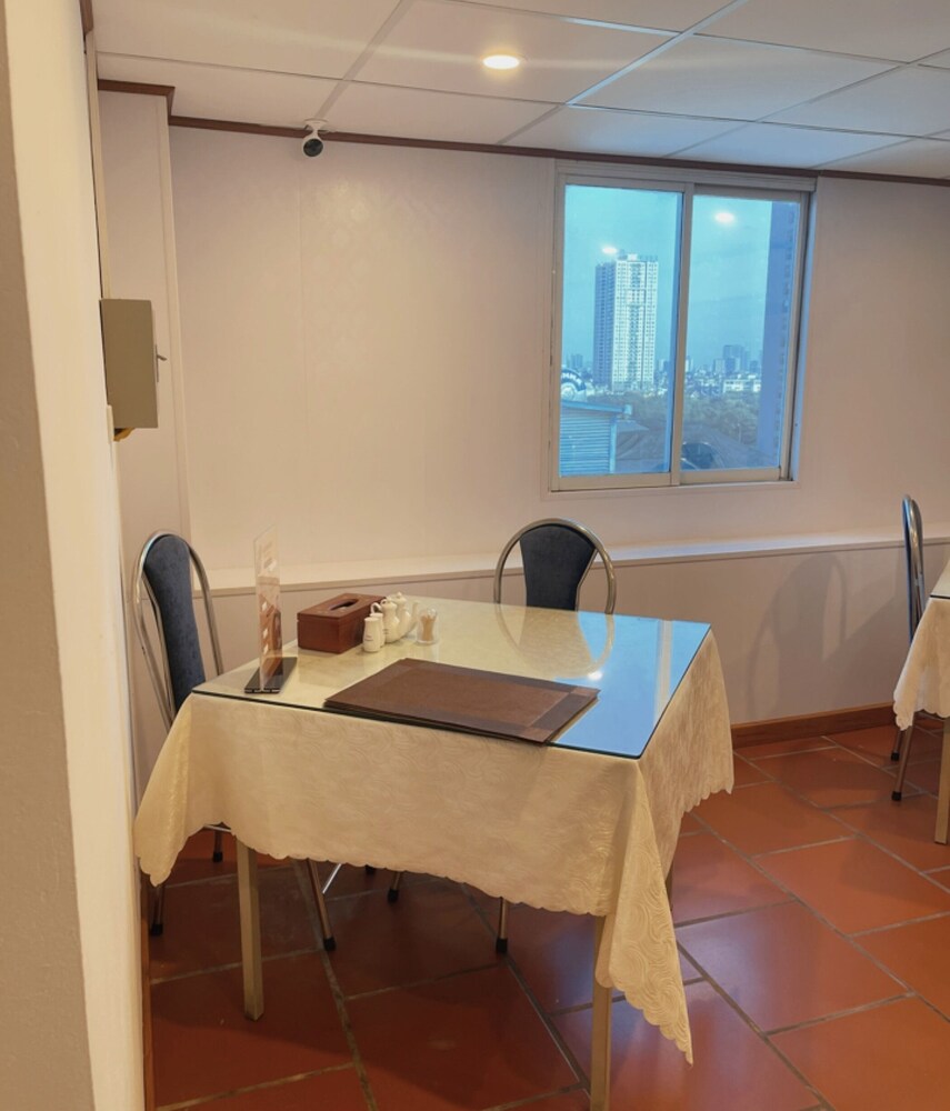 A25 Hotel - Dich Vong Hau 24/29