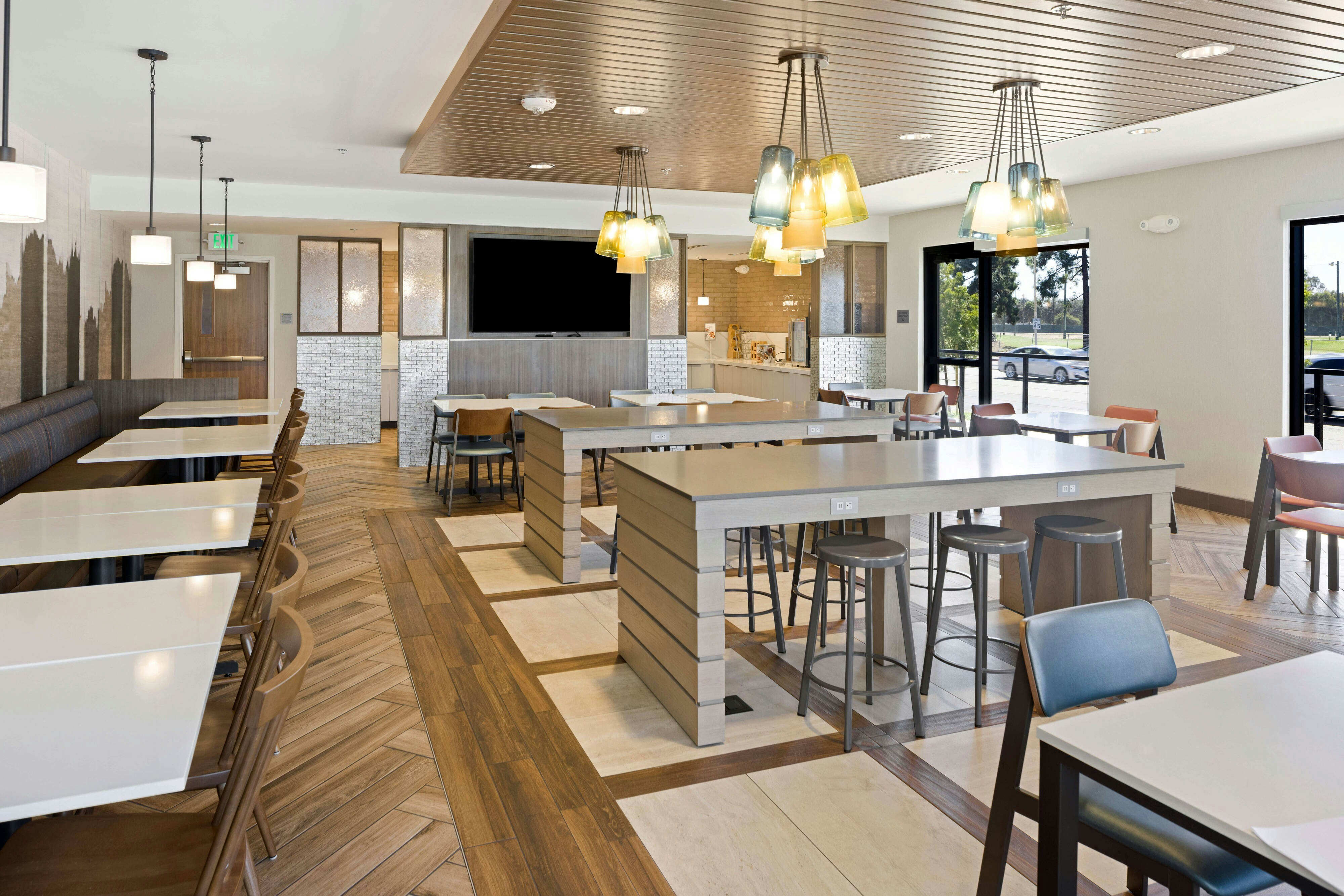 Fairfield Inn & Suites by Marriott San Diego Pacific Beach 15/18