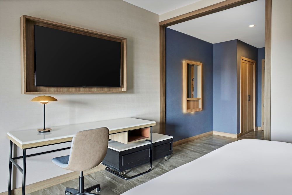 Courtyard by Marriott San Jose Escazu 9/20