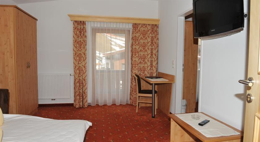 Hotel Waldhof 14/15