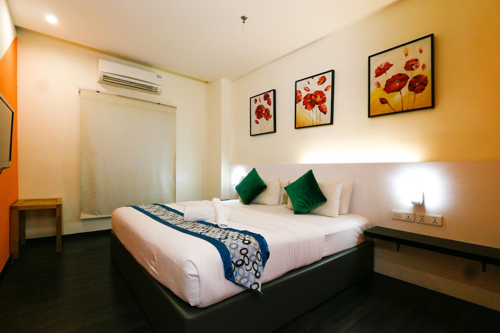 Swing & Pillows at Golden Roof Hotel Ampang, Ipoh 41/62