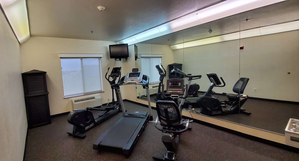 Best Western Executive Inn and Suites 18/29