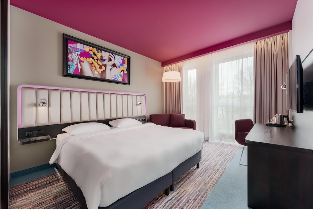 غرفة قياسية بسرير كينج، PARK INN BY RADISSON RIGA VALDEMARA 5/10