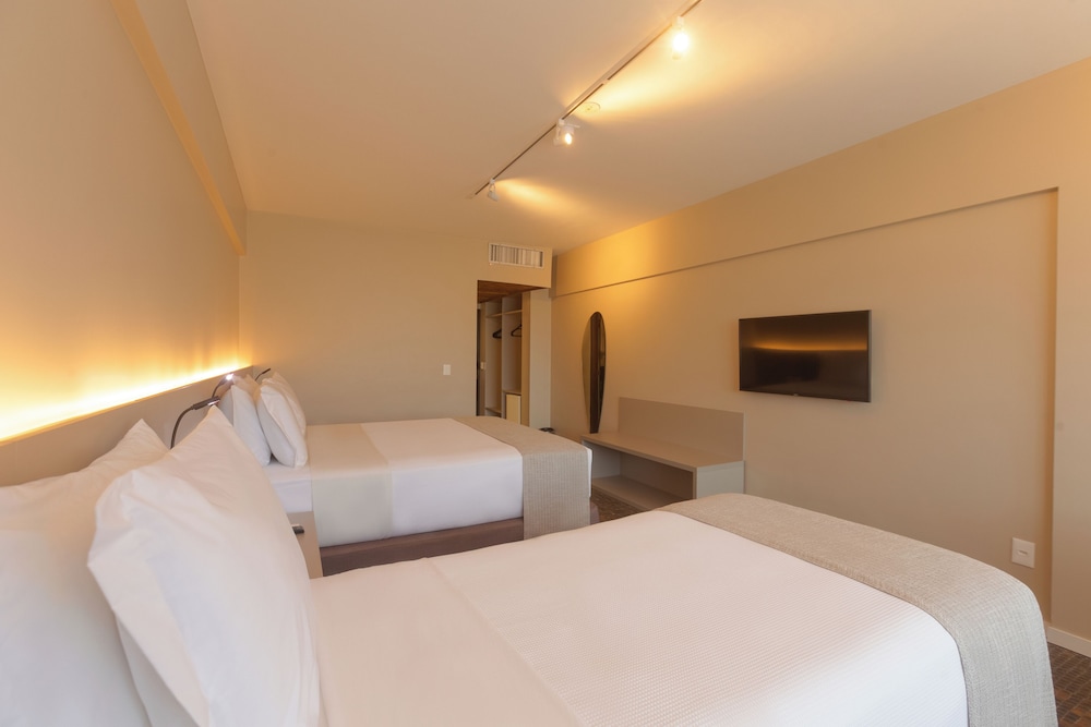 Ritz Lagoa Da Anta 19/62