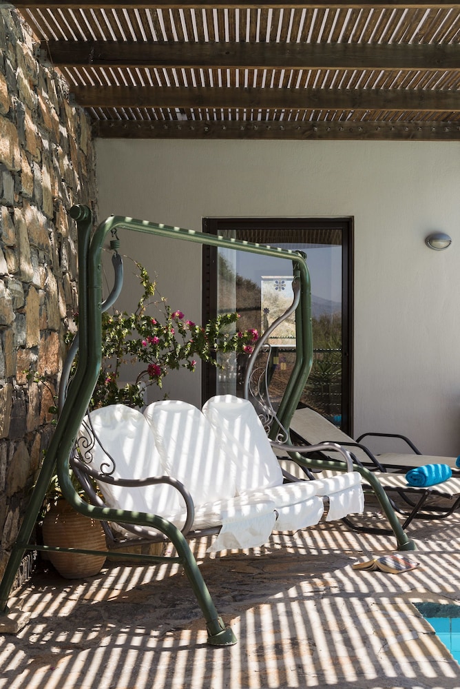 Istron Villas 28/50