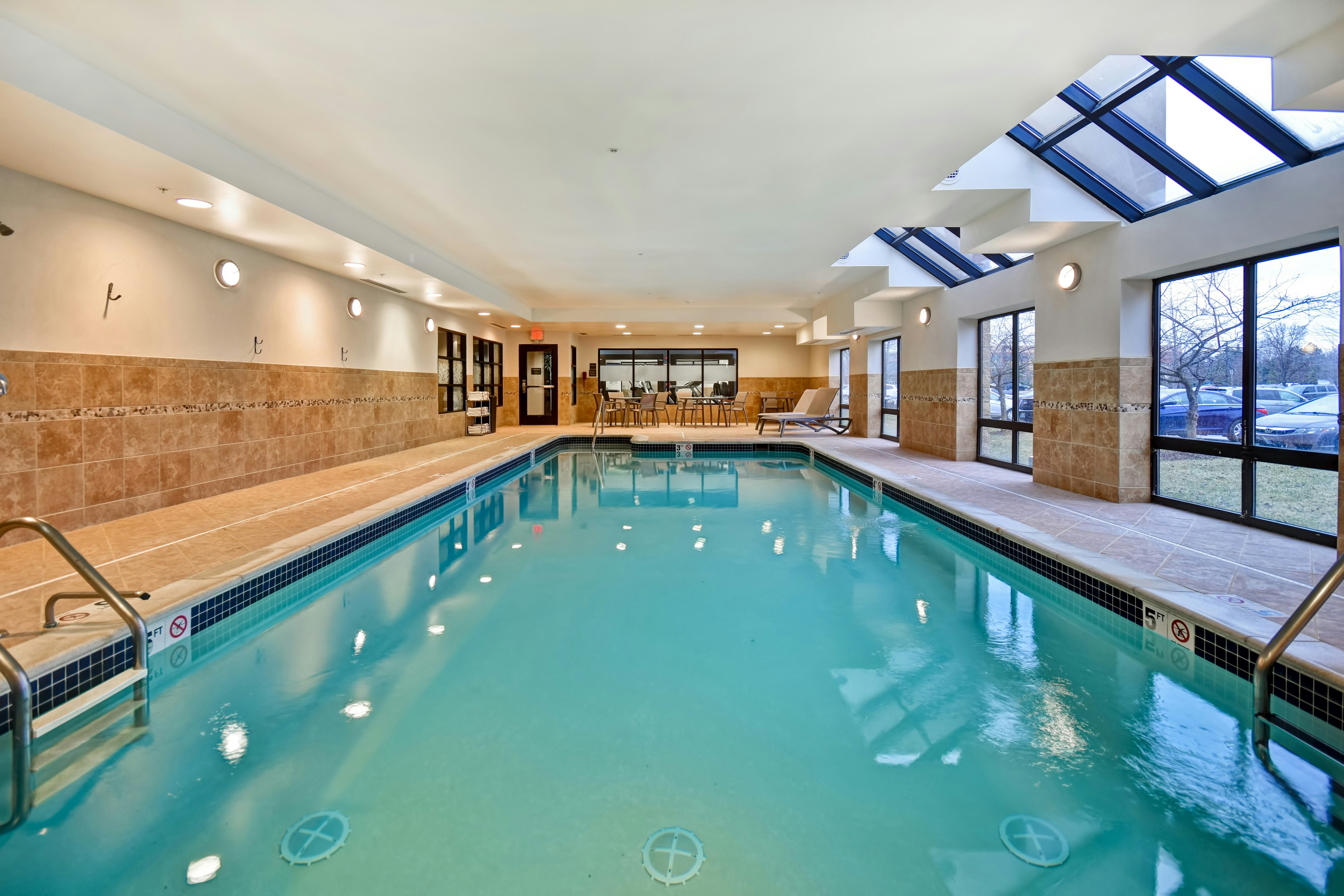 Hampton Inn Suites Detroit Canton 41/89