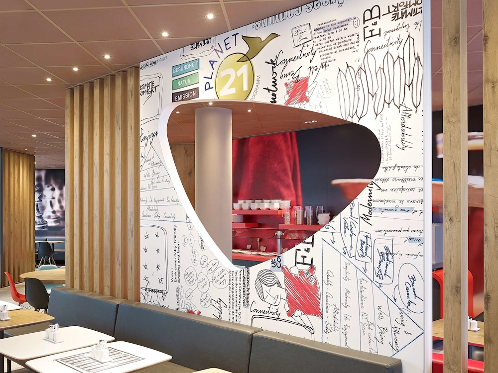 Ibis Hotel Koln Centrum 4/68