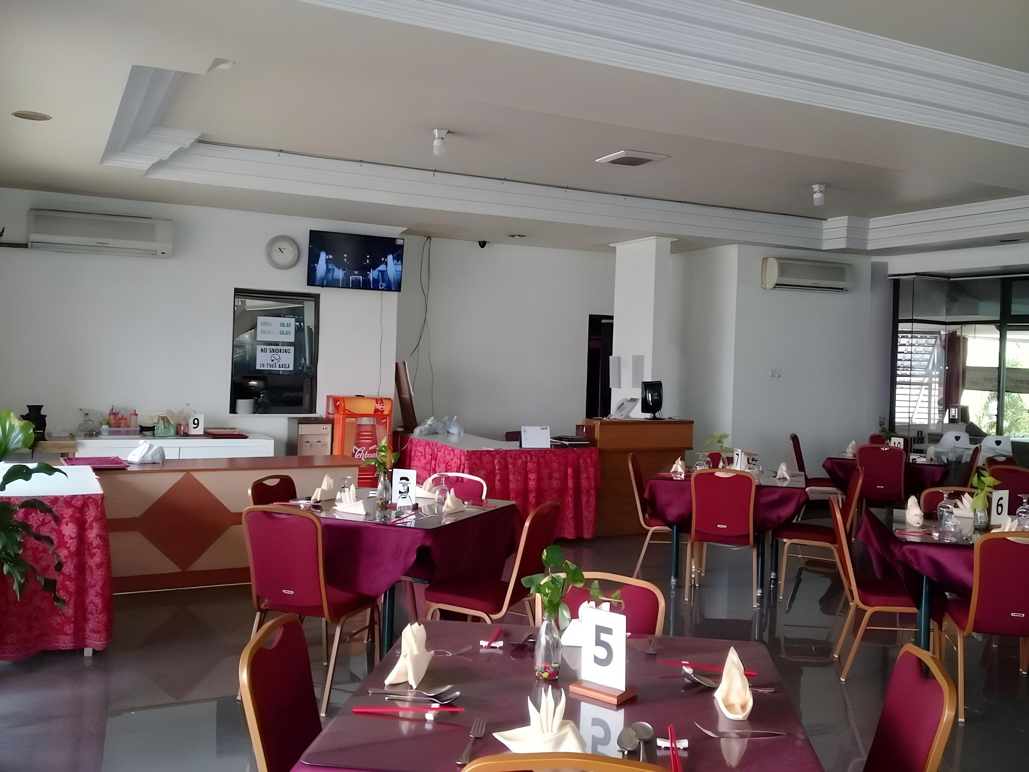Hotel Sendang Sari 37/40