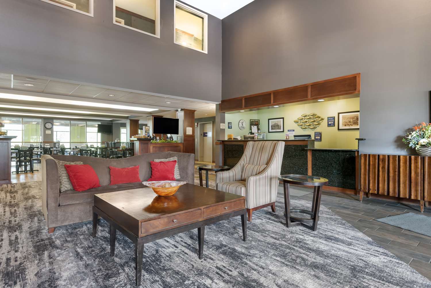 Best Western Plus Eau Claire Conference Center 38/62