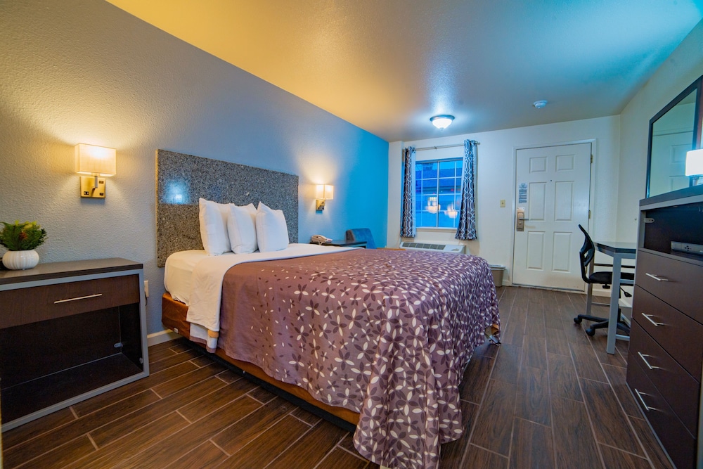Americas Best Value Inn 7/17