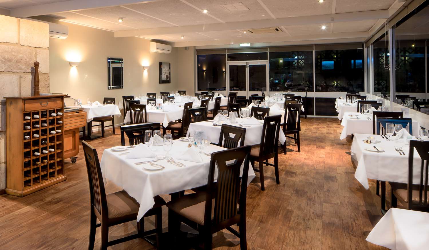 Hospitality Inn Geraldton SureStay Collection by Best Western 26/37