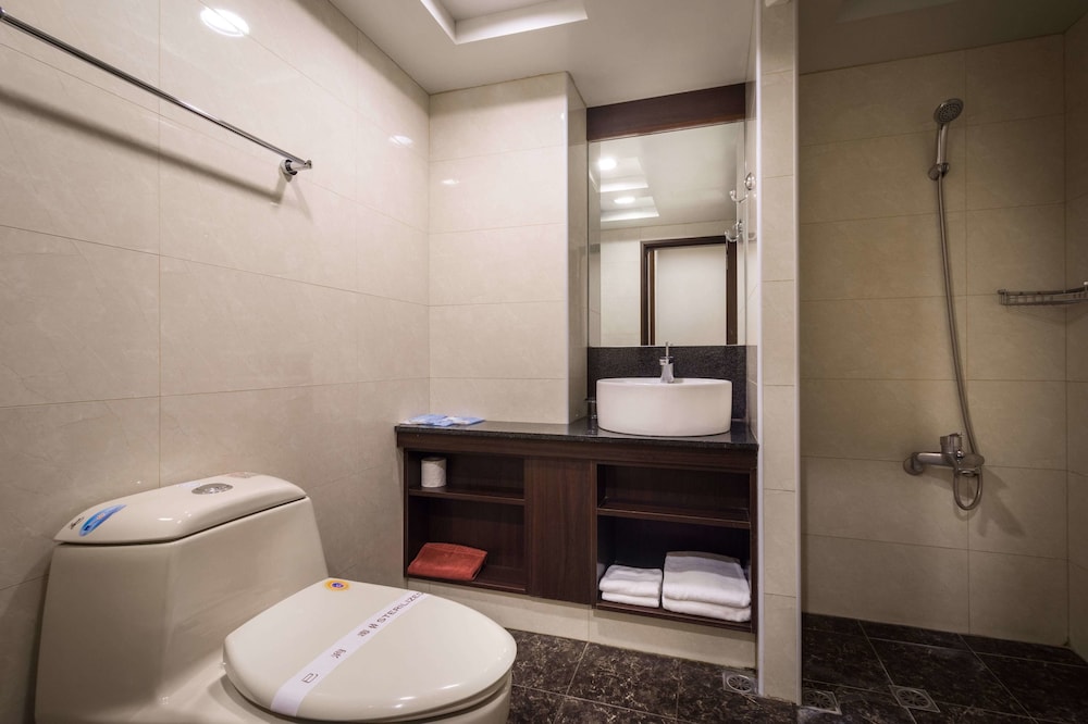 Twinstar Hotel 14/52