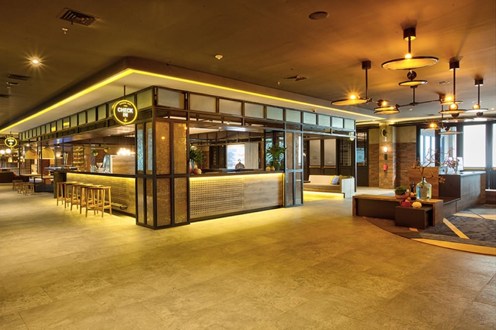 Rooms Inc Hotel Pemuda 10/59