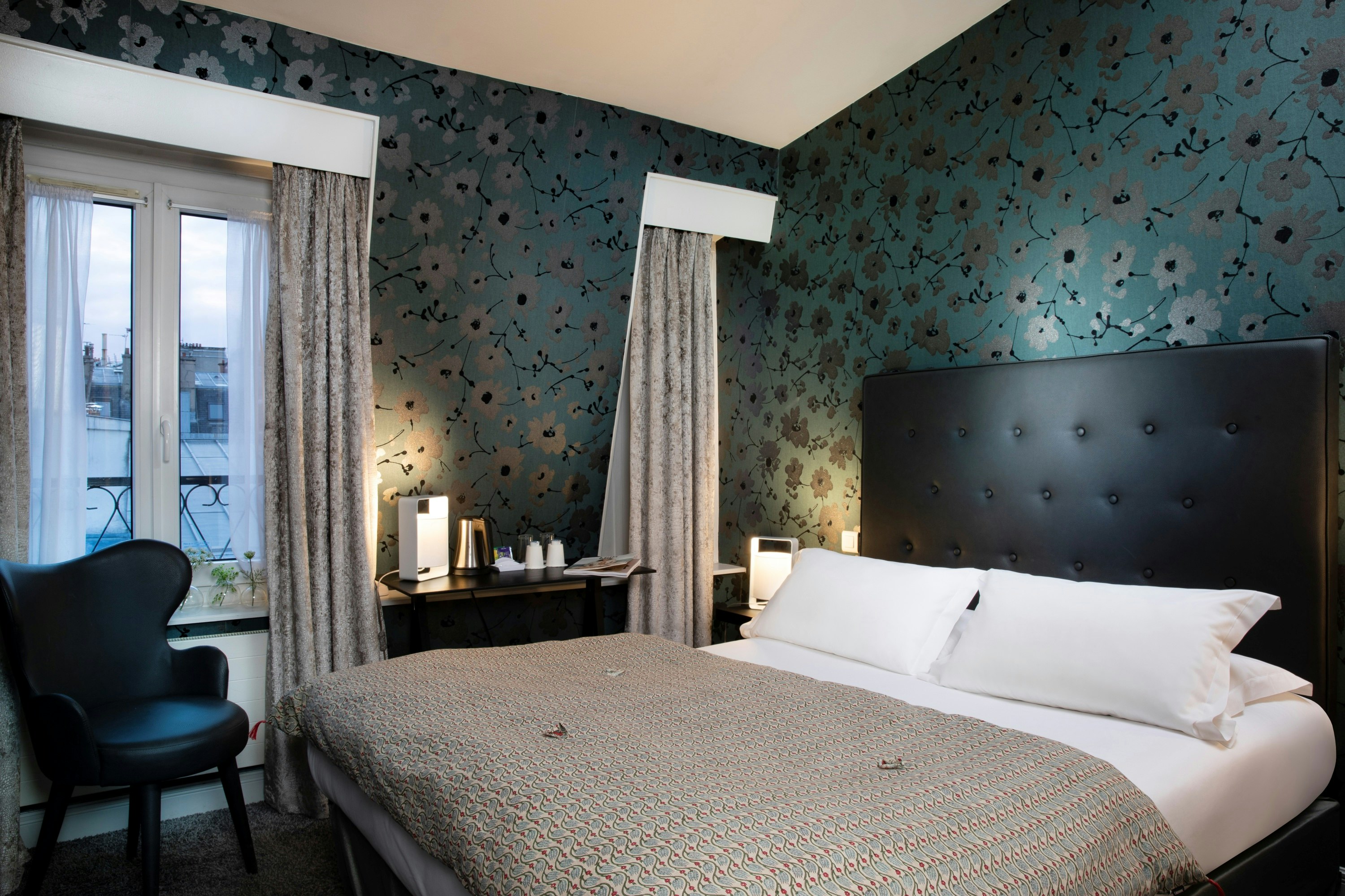 Hotel Plaza Etoile 5/24