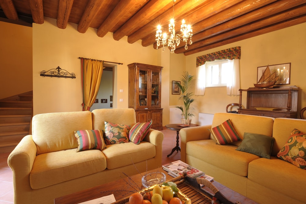Relais Corte Paradiso 49/76