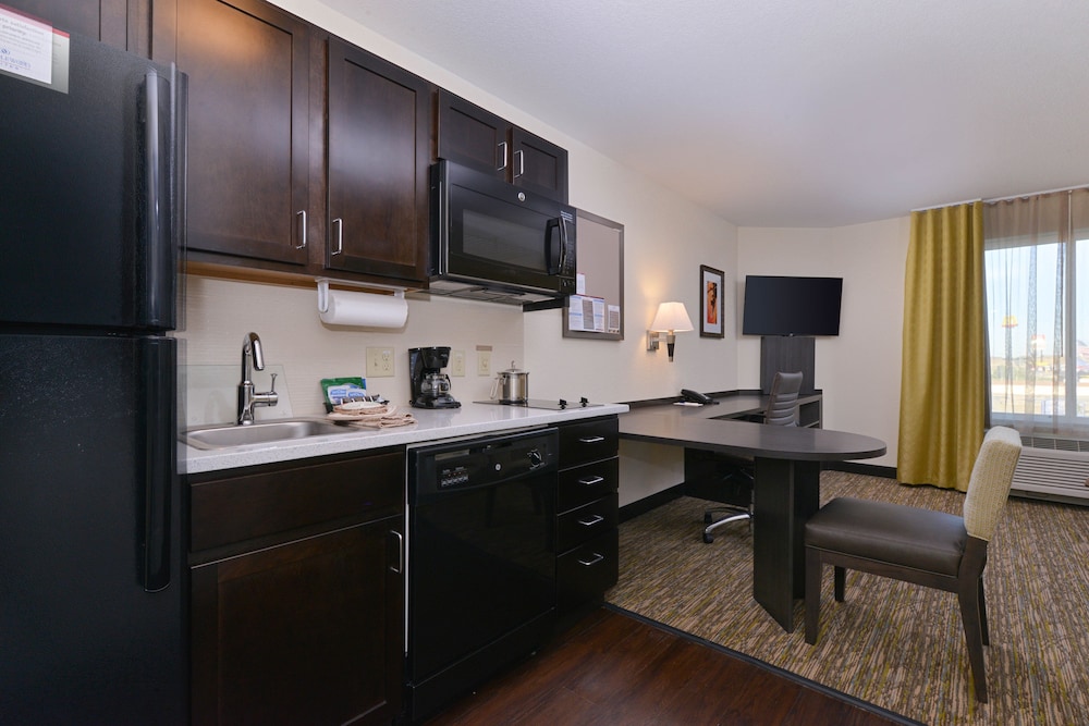 Candlewood Suites Casper 53/56