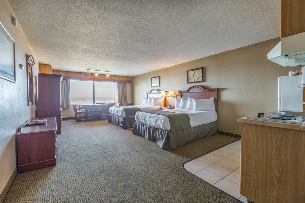 Ebb Tide Oceanfront Inn 37/73