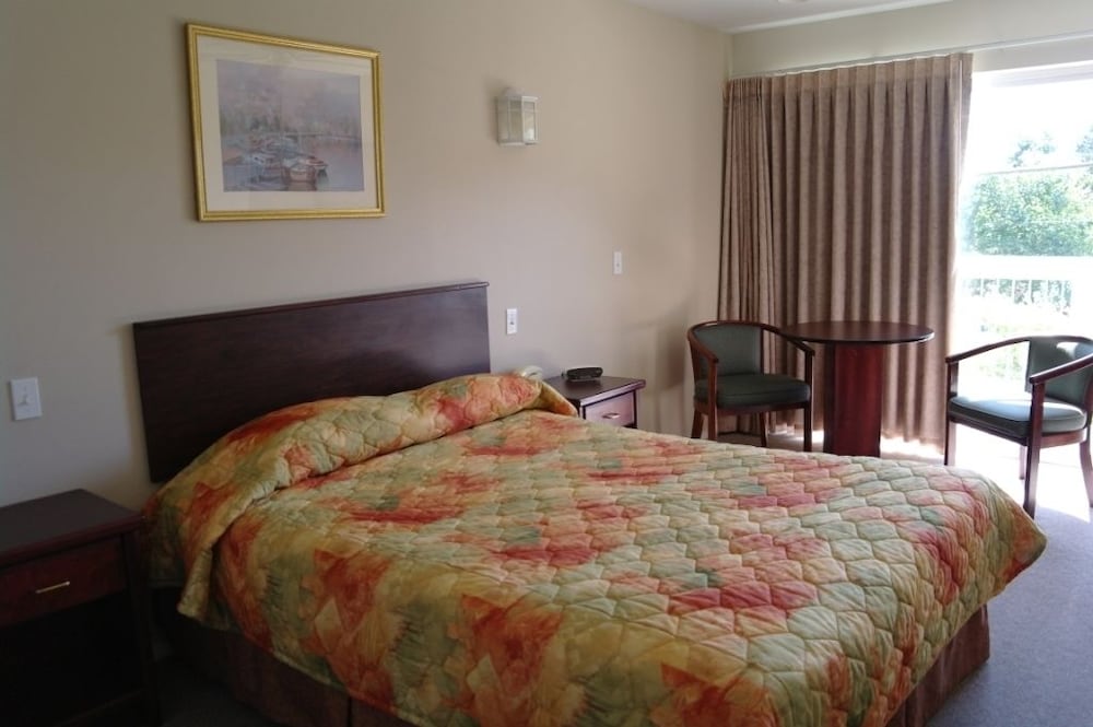 Travelodge By Wyndham Depoe Bay 14/50
