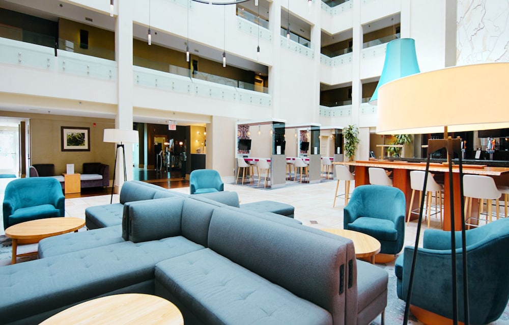 CROWNE PLAZA CHARLESTON AIRPORT CONV CTR 22/76