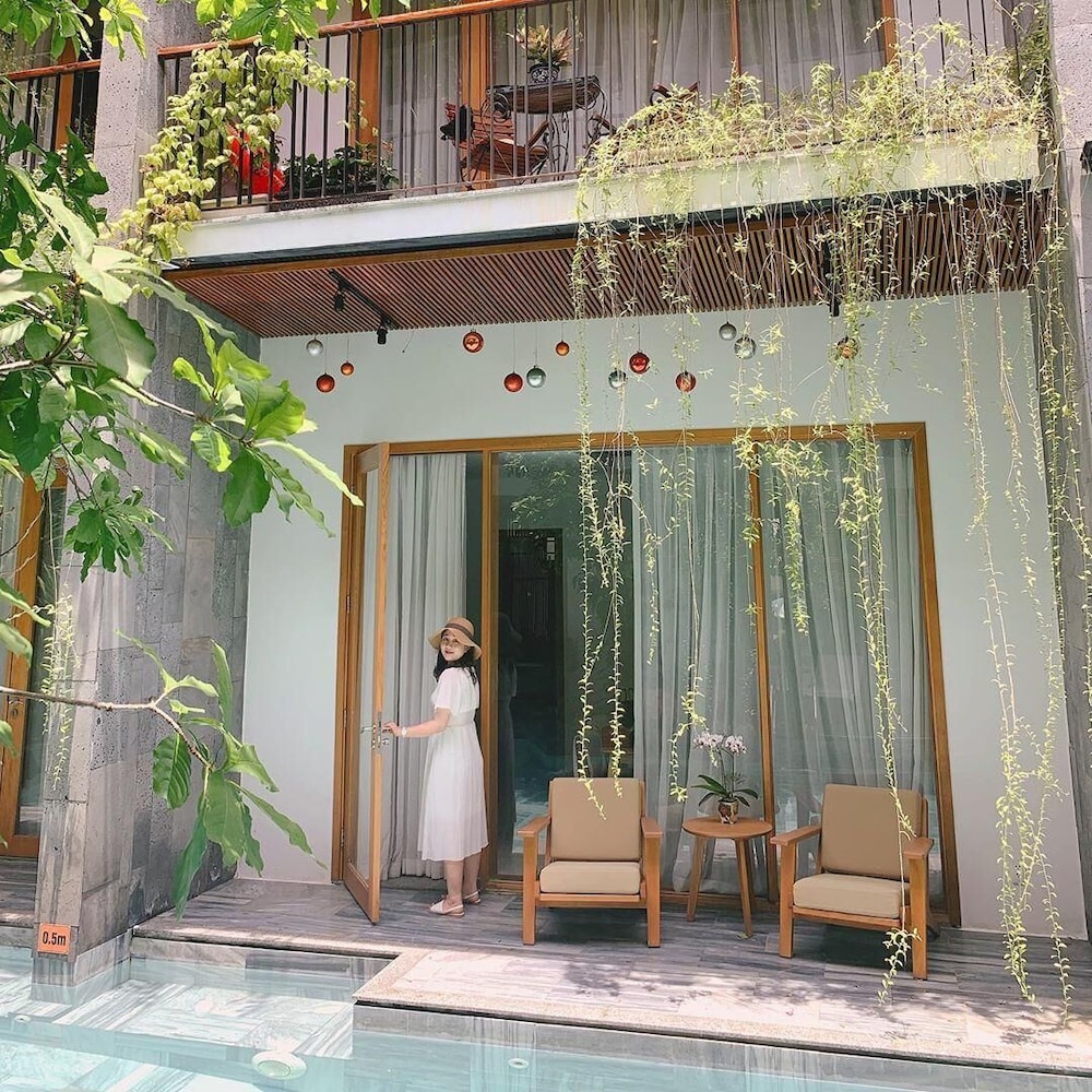 Tam House Villa Hotel 9/50