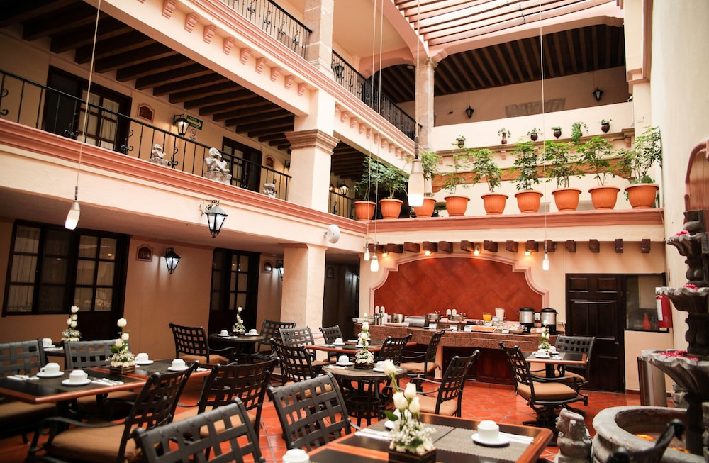 Hotel Real Catedral 20/26